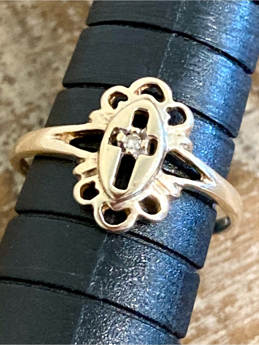 10K Gold Child's Baby Cross Ring Small Stone Size 3.5 Pinky Ring